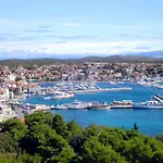 With Parking Space - 23894 Vodice