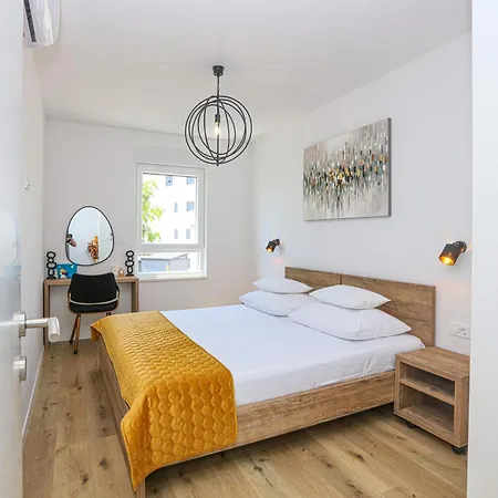 With Parking Space - 23894 * Vodice