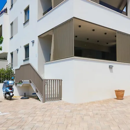 With Hot Tub - 23894 公寓 *