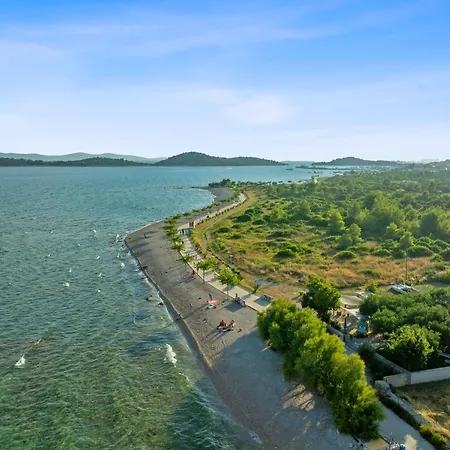 Apartment With Parking Space - 23894 *